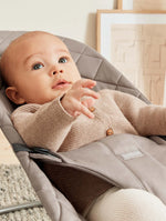BabyBjorn Wipstoel Bliss Cotton Classic Quilt Sand Grey