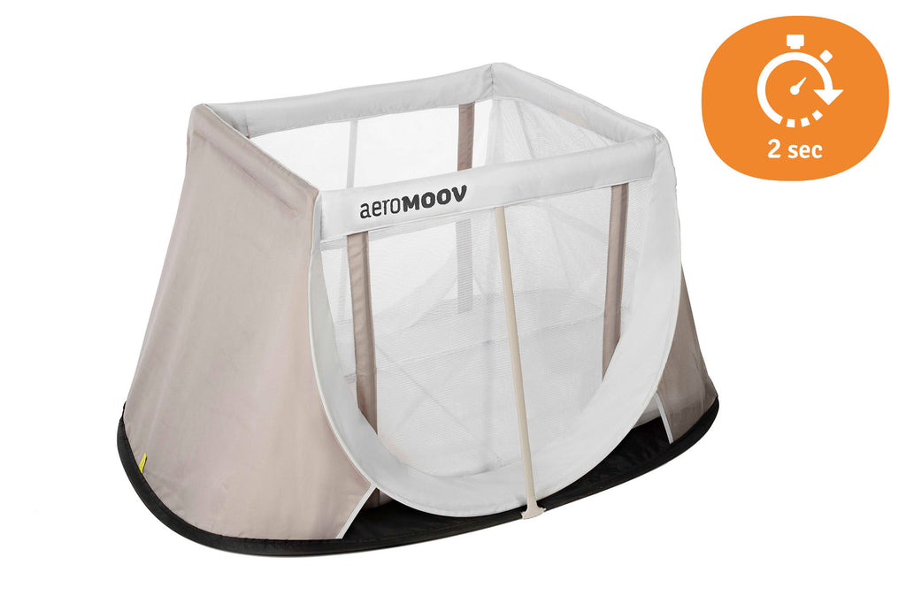 AeroMoov Reisbed Instant Travel Cot White Sand